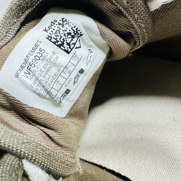 Keds Taupe Canvas Sneakers with White Accents size 7,5 - Picture 8 of 8